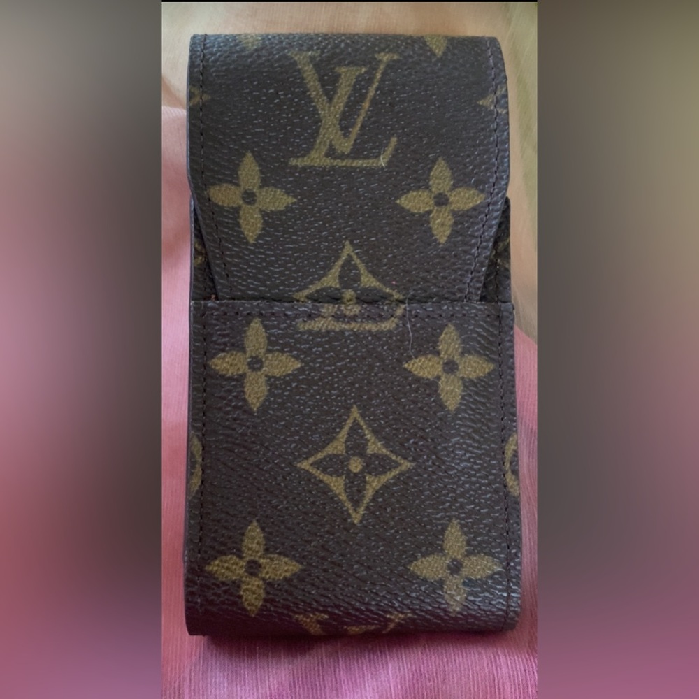 Excellent condition, Louis Vuitton Monogram Canvas cigarette Case